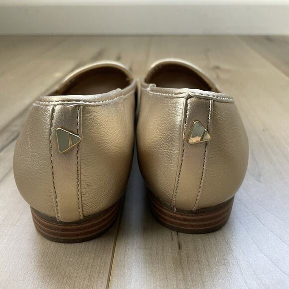 Liz Claiborne Gold Loafers New-No Box Size 6W Comfort Classy Preppy Stylish Fun - Picture 4 of 12